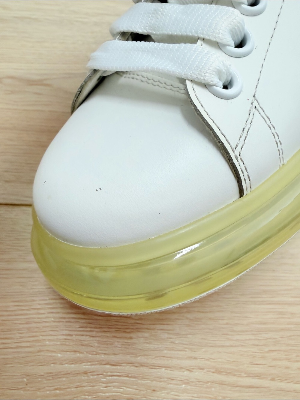 ALEXANDER MCQUEEN Woman’s  Oversized Transparent Sole Sneakers Size 9 - Picture 13 of 16